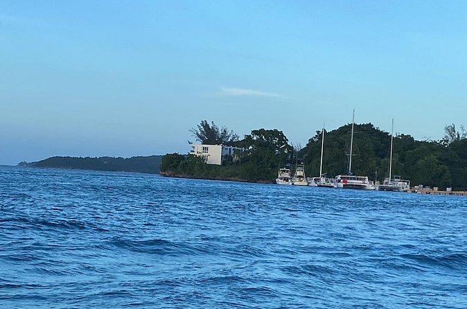 4 Hours Party Boat Catamaran Cruise in Negril - Who This Catamaran Party Cruise Fits Best