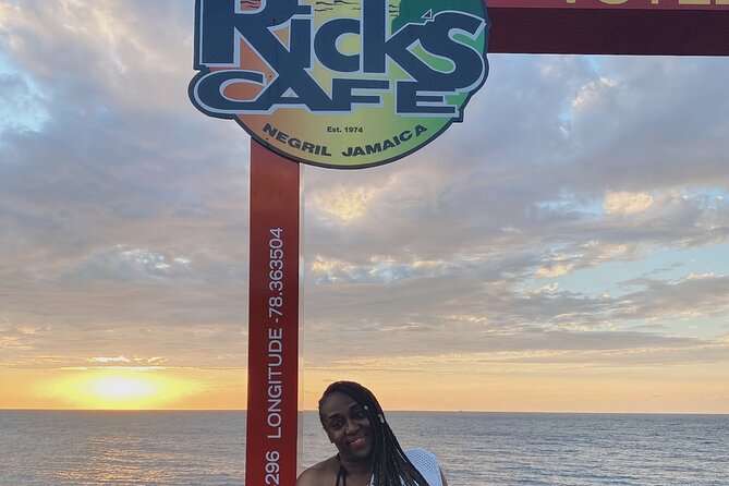 7 Mile Beach and Rick's Cafe Private Tour - Red Ground village drive: seeing Negril beyond the postcard
