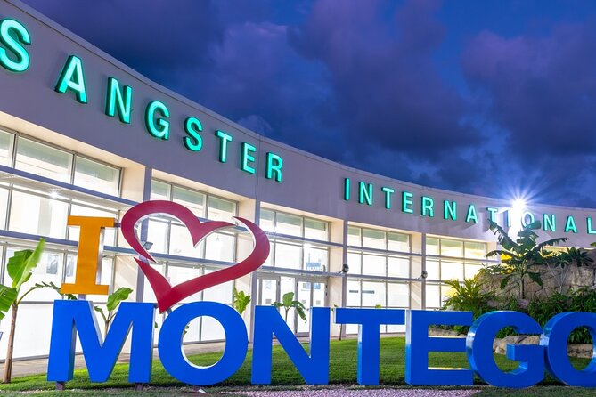 Airport Pickup, Dropoff to any Resort or Airbnb in Montego Bay - Communication that reduces travel anxiety (and helps in real moments)