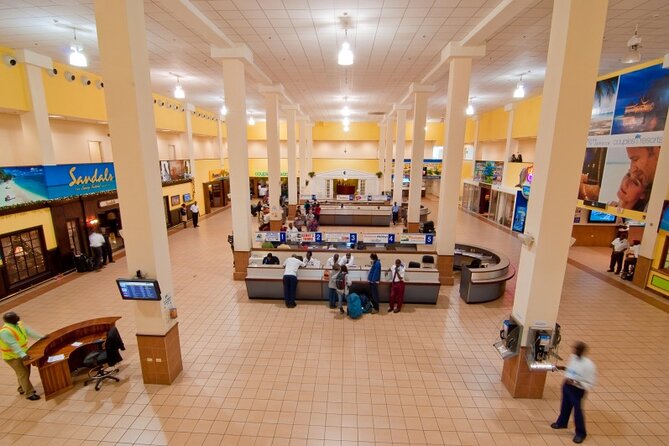 Airport Shuttle from Montego Bay (MBJ) to Hotel - Value for money: is $12 per person actually a good deal