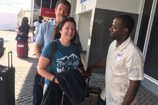 Airport Transfers to Montego Bay accommodation round trip - Round-Trip vs One-Way: Choosing the Right Option for Your Flights