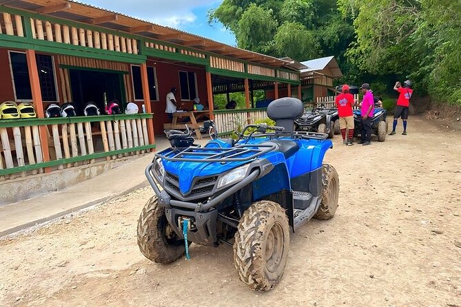 ATV, Ricks Cafe and 7 Mile Beach - The Ultimate 3!! - Getting from Montego Bay to Negril in a comfy van (with WiFi and bottled water)