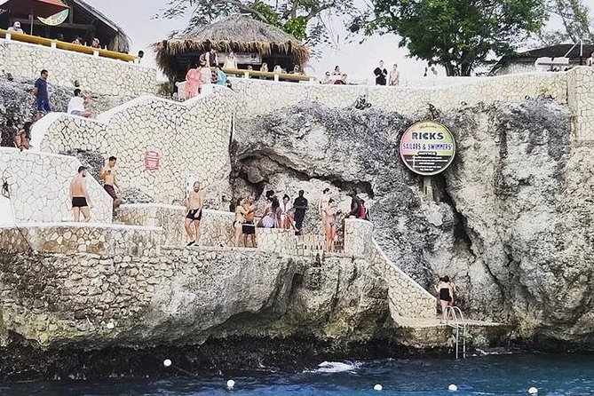 Bamboo Rafting and Limestone Foot Massage with Ricks Cafe Private Tour - Small Practical Tips That Will Help You Enjoy It More