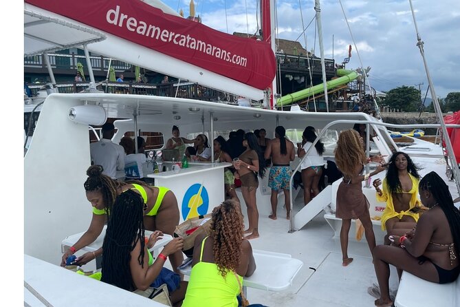 Bamboo Rafting, Catamaran Party Cruise and Snorkeling in Jamaica - Transportation and group size: the sweet spot for a calmer day