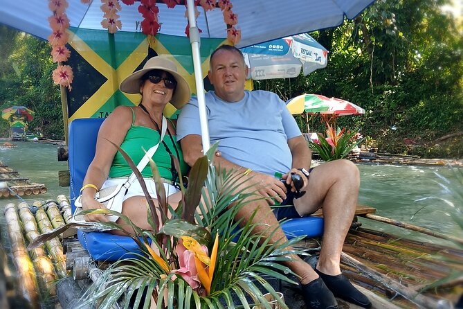 Bamboo Rafting Experience with Limestone Massage - Limestone Foot Massage: Comfort On Contact, Not Just A Show