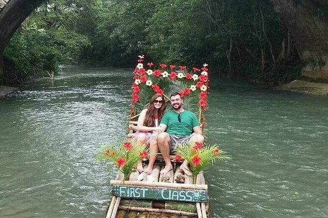 Bamboo Rafting With Foot Massage - Stop at Lethe Estate: how culture, music, and views work together