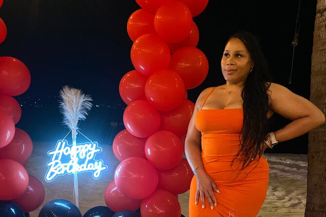 Birthday Dinner On Beach In Montego Bay Jamaica - Service and ambiance: how the guide presence changes everything
