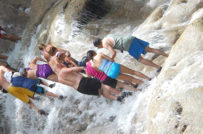 Blue Hole and Dunn's River Falls from Montego Bay - Time and transport: why private pickup matters from Falmouth