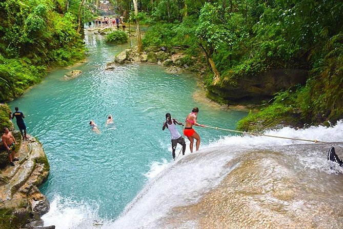 Blue Hole and Secret Falls plus Dunn's River Falls Combo Tour - Dunn’s River Falls: the walk-up where the water does the work