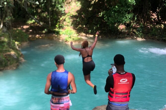 Blue Hole and Sightseeing Tour from Falmouth - Ocho Rios culture time: shopping stops and mountain views