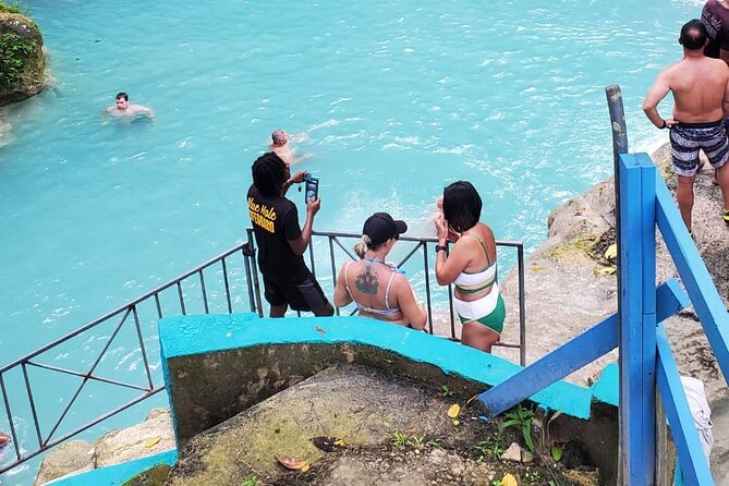 Blue Hole Falls & Ocho Rios from Montego Bay & Falmouth Jamaica - Ocho Rios craft time: Short shopping that works if you go in focused