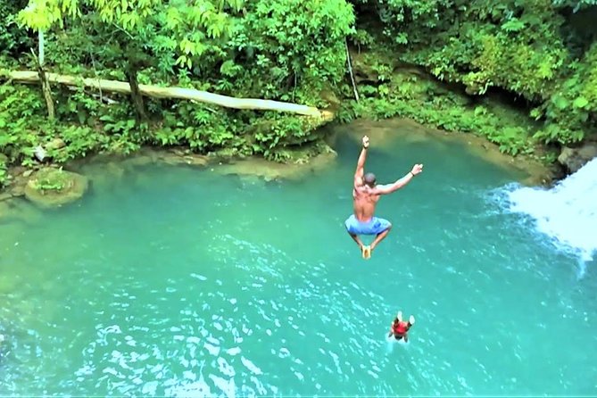 Blue Hole & Secret Falls Day-Trip with Shopping from Grand Palladium - Ocho Rios shopping after the splash: souvenirs without the hard sell