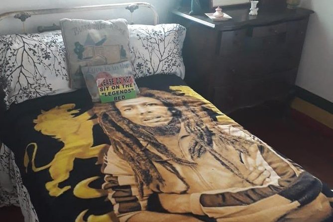 Bob Marley Nine Mile Tour - From Montego Bay - Inside Marley’s compound: mausoleum, first home, meditation rock, memorabilia