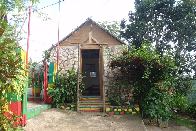 Bob Marley Nine Miles, sightseeing and local food and fruit stop - A road trip into Jamaica’s quieter side