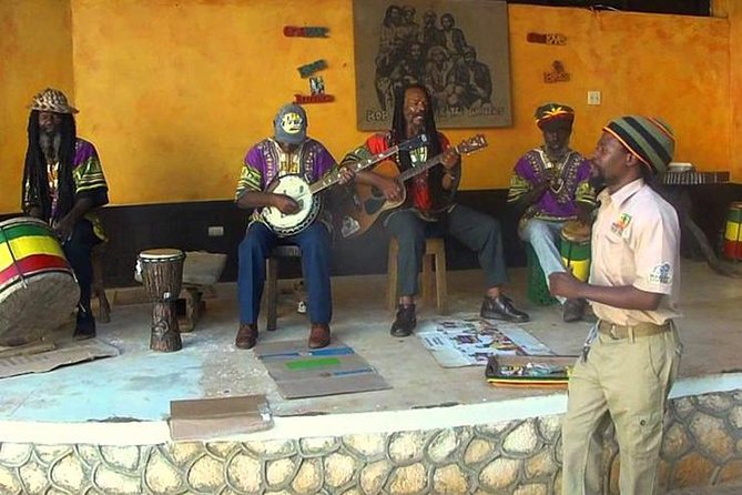 Bob Marley's Nine Mile & Dunns River Falls Tour: Transportation & Ticket - Dunn’s River Falls and Park: how 3 hours works for the climb