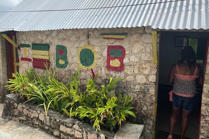 Bob Marley's Nine Mile Mausoleum Tour (Complimentary Rum Punch) - Why Nine Mile matters for Marley fans and first-timers