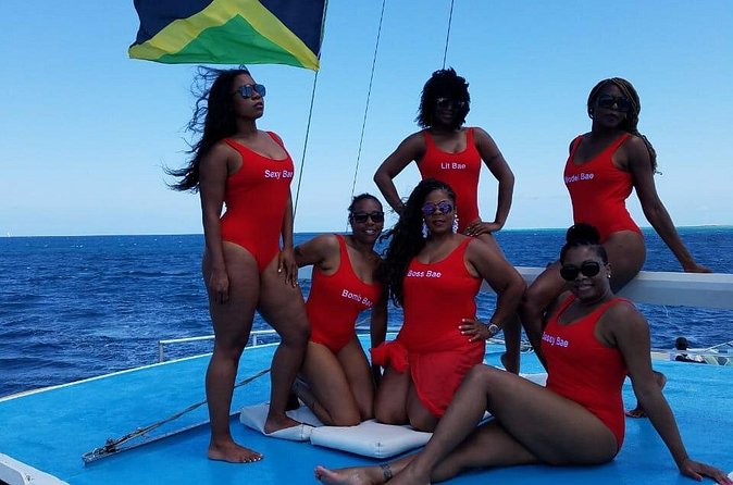 Catamaran, snorkeling & Dunn's River Falls - Who should book this Montego Bay catamaran + Dunn’s River day trip?
