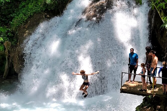 Chuck Norris Secret Falls and Dunn's River Falls - Staying Comfortable: Safety, Pace, and Physical Effort