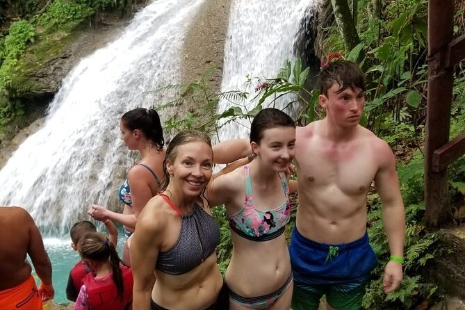 Chuck Norris Secret Falls/Blue Hole - The guide matters more than you think (and Ricardo got praised)