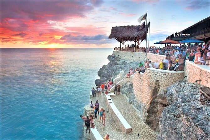 Day-Trip to Rick's Cafe from Montego Bay - Rick’s Cafe in Negril: the relaxed “hang” part of the day