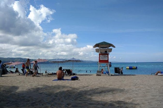 Doctor's Cave Beach, Jimmy Buffett 's Margaritaville and Shopping - Transport, schedules, and what makes the day feel easy