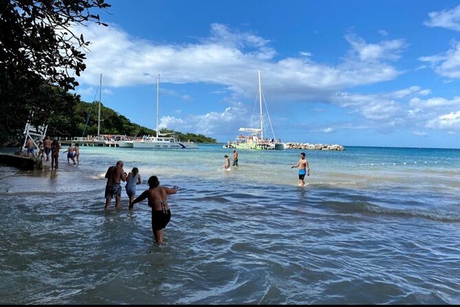 Dunn's River Fall's - Timing, weather, and the fitness reality check