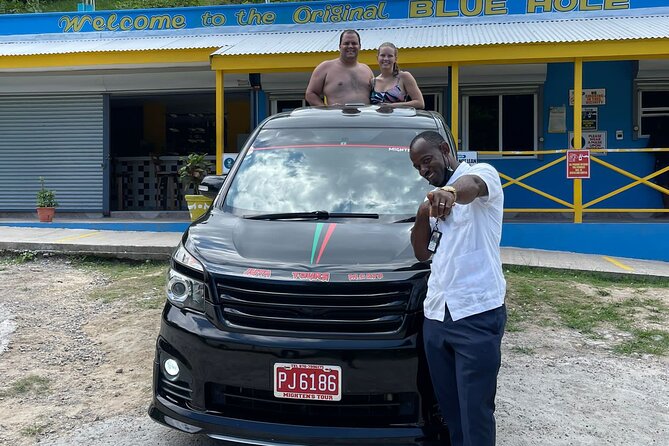 Dunn’s River Falls and Blue Hole Secret Falls Tour - How the guides and lifeguards change your day