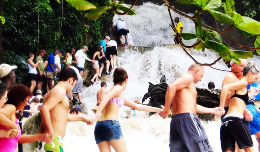 Dunn's River Falls Day Tour - Quick hits before you go