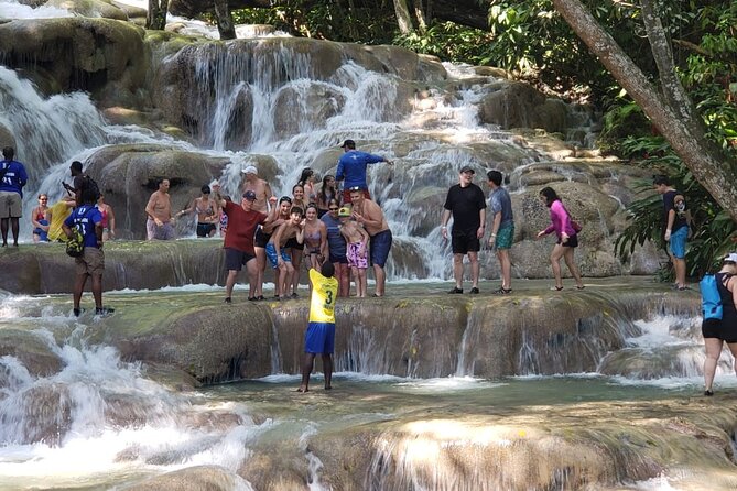 Dunn's River Falls Half Day Tour From Montego Bay - How to dress and pack for Dunn’s River (without overthinking it)