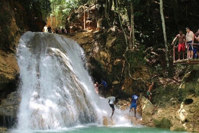 Dunns River Falls and Blue Hole Ocho Rios - Dunn’s River Falls and Blue Hole in One Smart 4-Hour Day