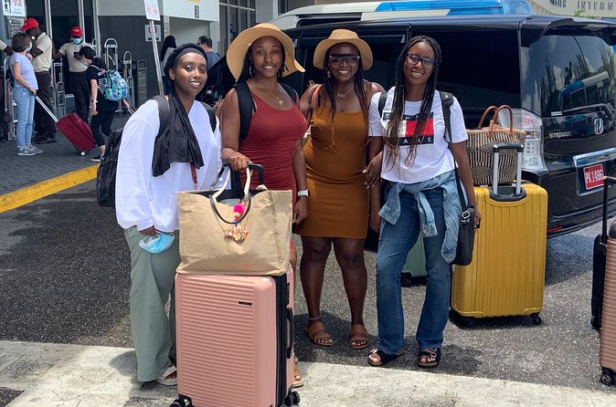 EXCLUSIVE AIRPORT / CRUISE PORT TRANSFER 1-4 Pax - Who this transfer suits best