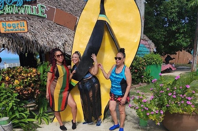 Experience Negril Seven Mile Beach & Jamaica's Famous Ricks Café - The Damian factor: how the guide changes the day