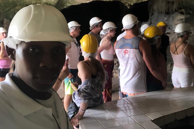 Explore Montego Bay Jamaica Private Tour to Green Gratto Cave - Green Grotto Cave: why it’s more than a quick sightseeing stop