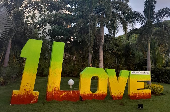 Falmouth Trelawny Resorts Airport Transfers Arrival and Departure - Who This Transfer Fits Best (and When It Might Not)