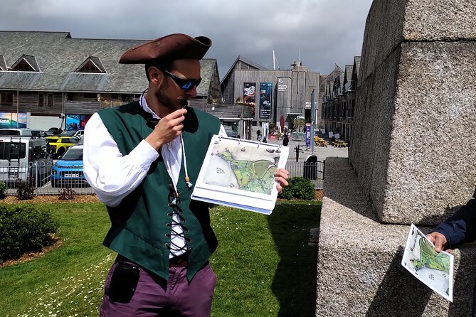 Falmouth Uncovered Walking Tour (Award Winning) - Why the music, humor, and costumes make the tour better