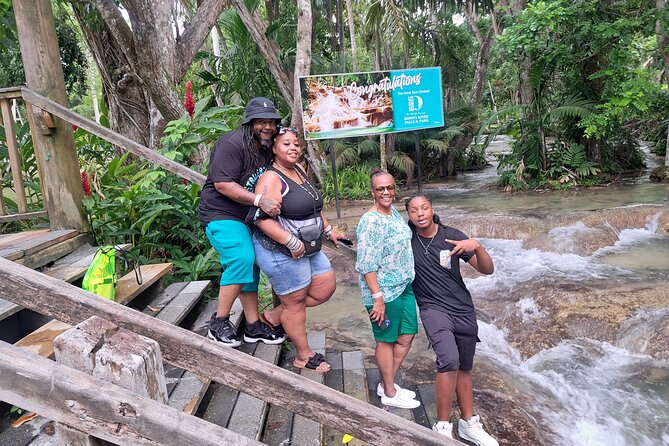 Feel the Giant Vibe Experience the ultimate getaway Lethe Jamaica - David aka The Giant: why the guide quality is the real centerpiece