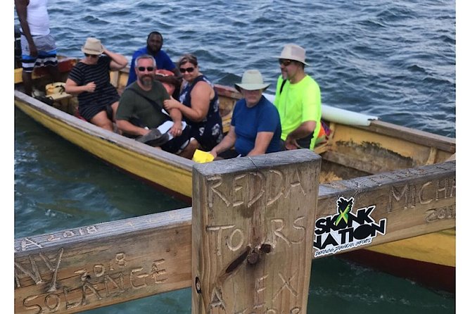 Floyd's Pelican Ocean Bar Private Tour with Transportation - Price and Value: $169.24 Per Person for Private Transport Plus a Free-Entry Bar Stop