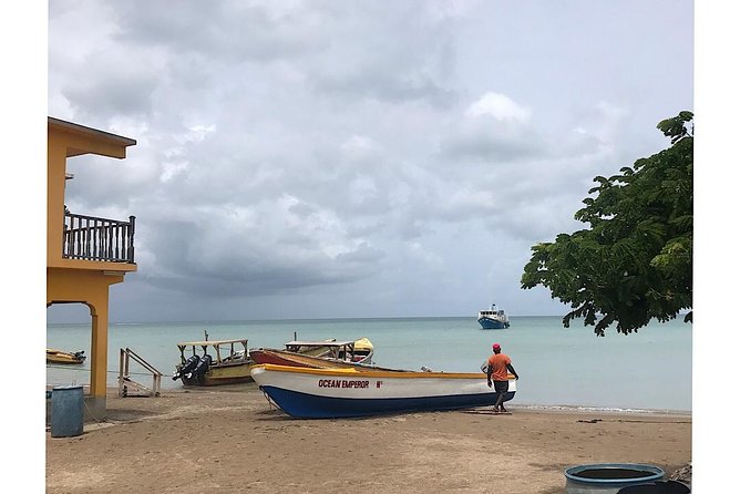 Floyd's Pelican Ocean Bar Private Tour with Transportation - FAQ