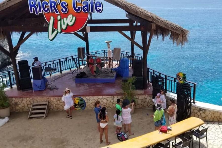 From Montego Bay: Negril Beach and Rick's Café Day Trip - Quick Snapshot: Negril Beach and Rick’s Café in 5 Hours