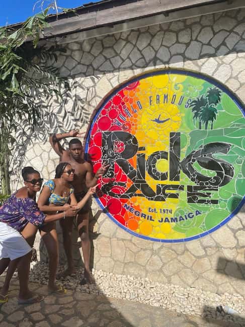 From Montego Bay: Negril Day Trip and Rick's Café Sunset - Small trip tips that make a big difference on this day