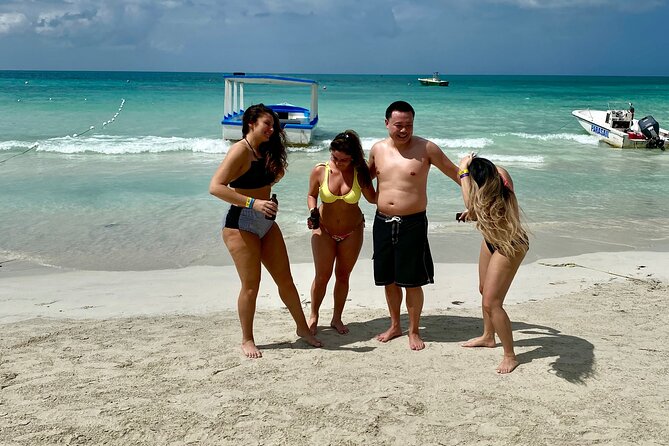 Full Beach Day Negril Beach & Rick Cafe - What you’ll like most (and who should book it)