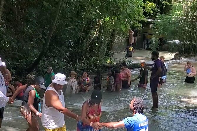 Full-Day Guided Tour to Dunns River Falls & shopping with lunch - Key Points Before You Go