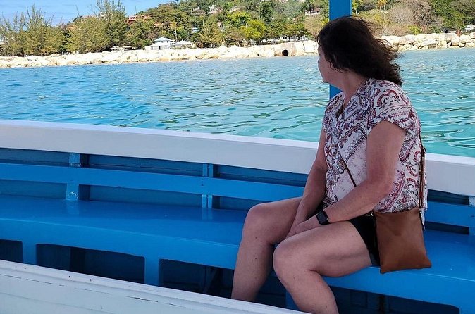 Glass bottom Boat Tour and Snorkeling Experience in Montego Bay - Snorkeling Time at Doctor’s Cave Beach: Clear Water, Lots of Fish