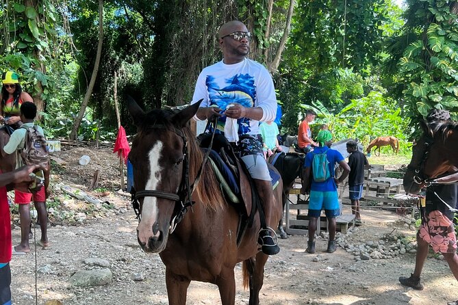 Horseback Riding Adventure in Jamaica - What makes the experience feel personal: private group energy