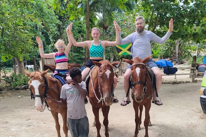 Horseback Riding and Swim Experience - Where you meet (and how to not waste time hunting)