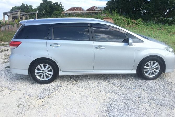 Iberostar Grand Rose Hall Private Airport Pickups & Drop off - Vehicle Comfort: Air-Conditioned Cars for Couples and Groups