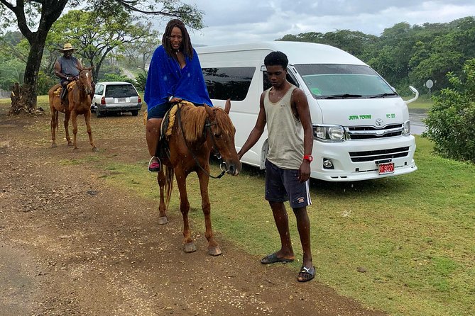 Jamaica Best Water Falls Tour,Mobay Bay to Dunn's River/Blue Hole - What to pack for a full day of water and walking