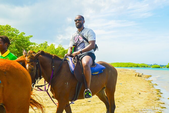 Jamaica's Ocean Horseback Bamboo Raft Adventure and Transport - Montego Bay Ocean Horseback and Bamboo Raft: The real experience