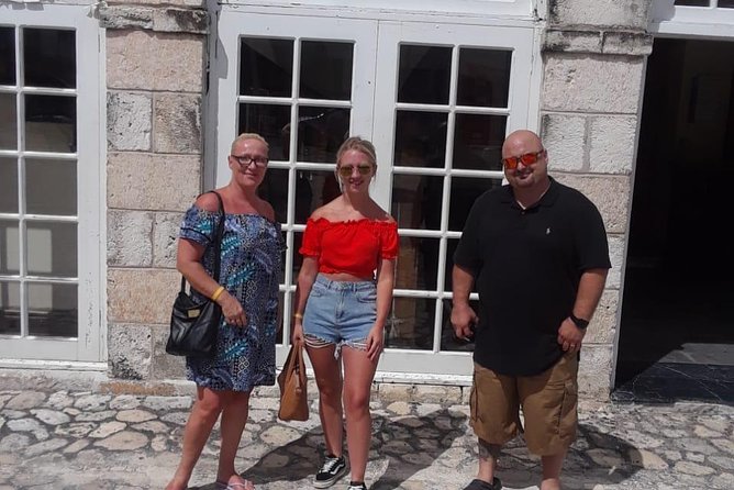 Jamaica Super Saver: Montego Bay & Rose Hall plus Mystic Lagoon Night Cruise - The Mystic Lagoon Boat Ride: The Glow Comes From Living Organisms