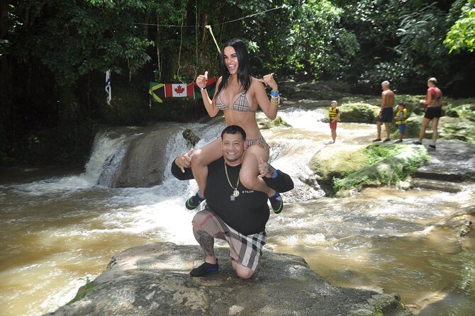 Kennedy's Horseback riding, Blue Hole and Secret Falls from Montego Bay - Getting there from Montego Bay: transfers that reduce friction